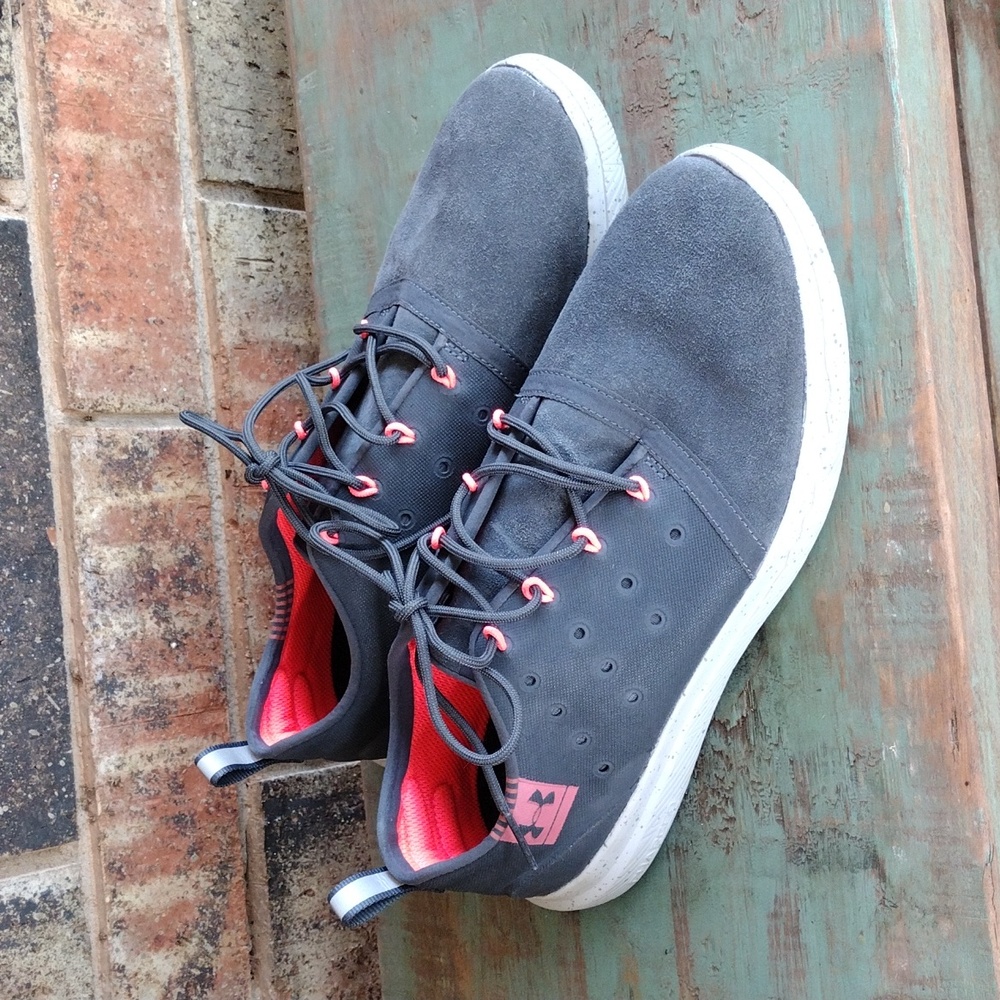 Under Armour Women's Grey and pink Trainers sneakers